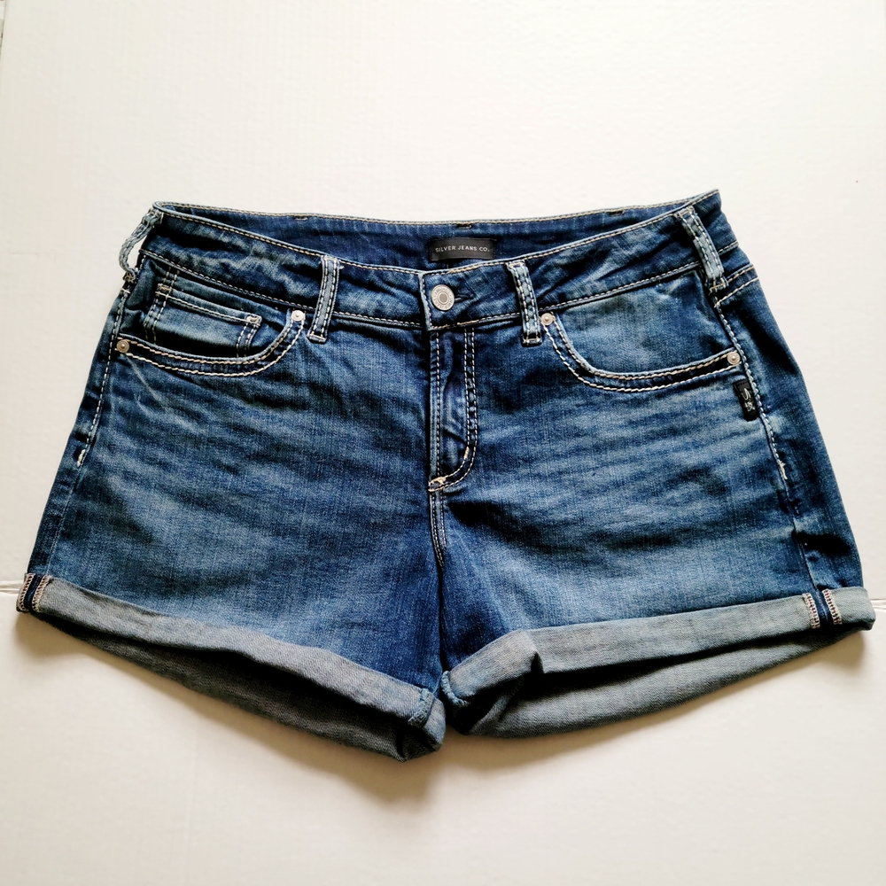 Silver Jeans Co Suki Shorts Womens W32 L4 Dark Wash Distressed Cuffed Denim
